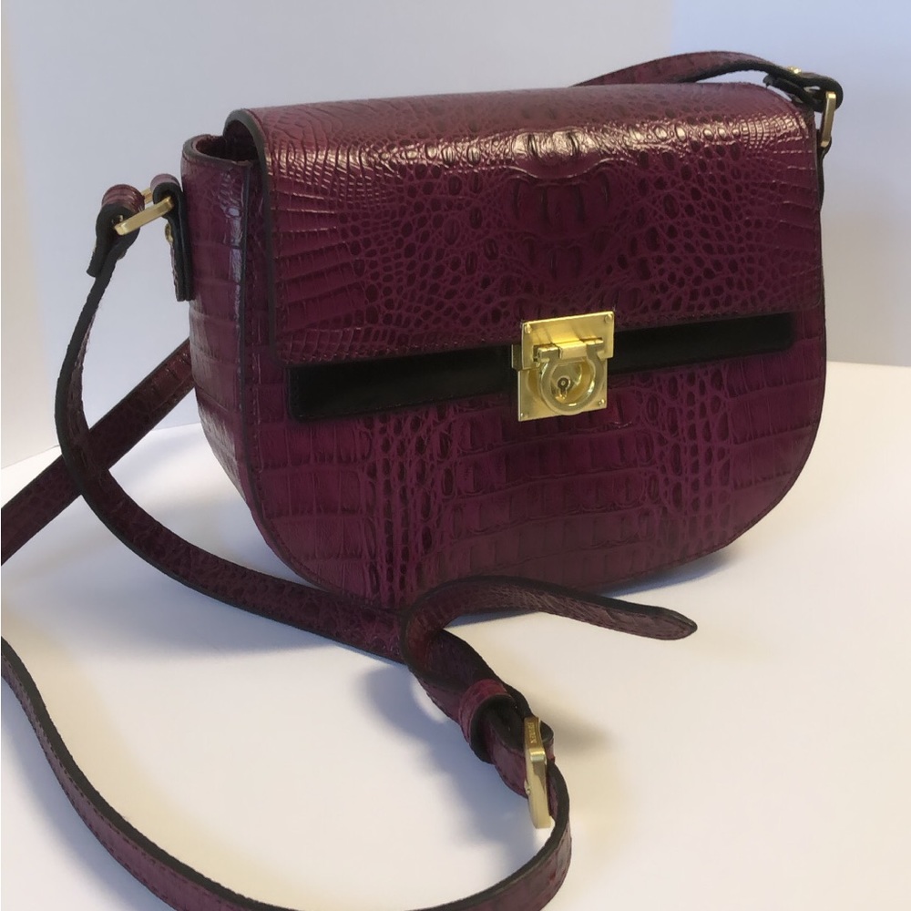 Pifuren Croc Embossed Plum Leather Saddle Crossbody Satchel - Picture 2 of 10